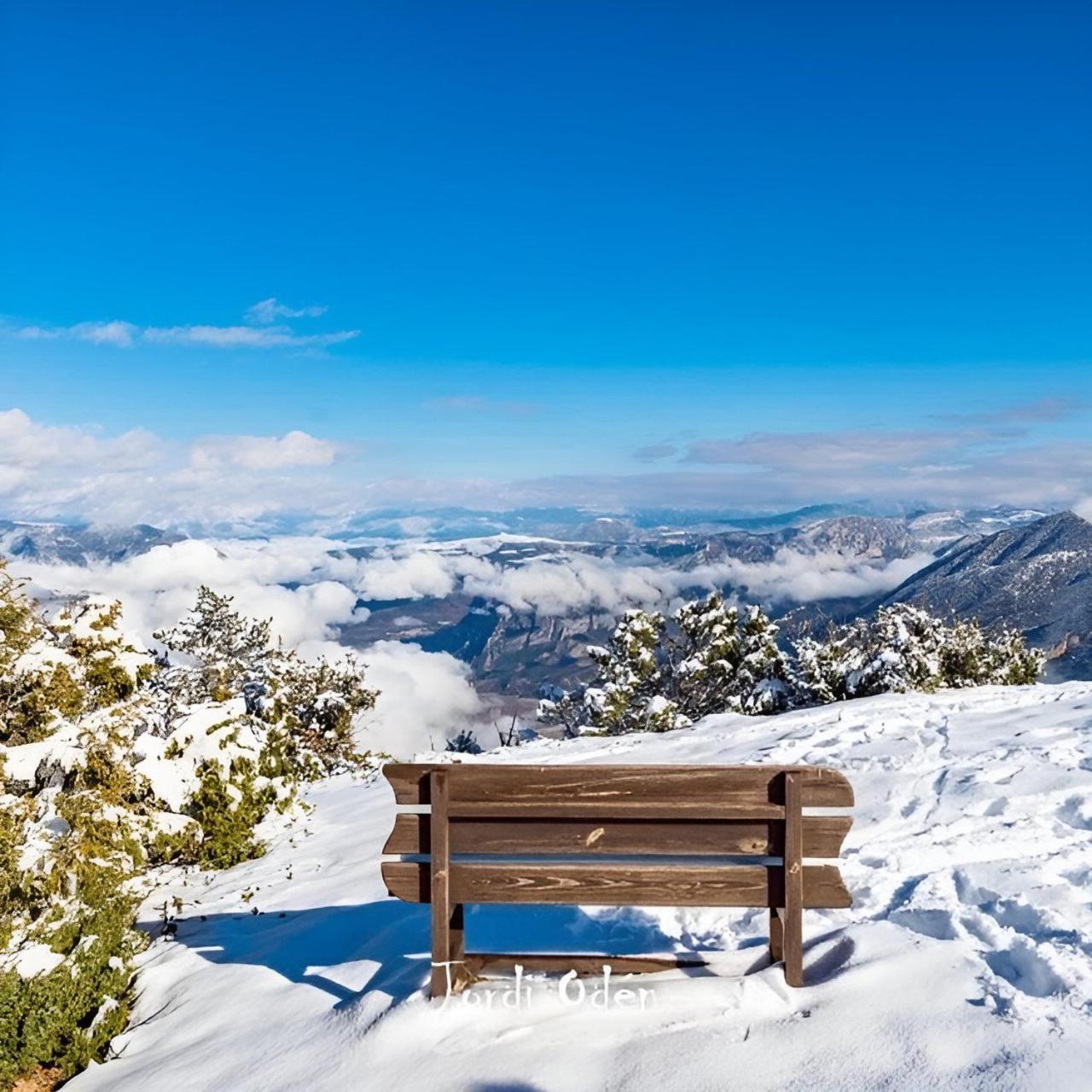 Apartament Duplex Amb Vistes Al Pirineu Catala Coll de Nargó Dış mekan fotoğraf