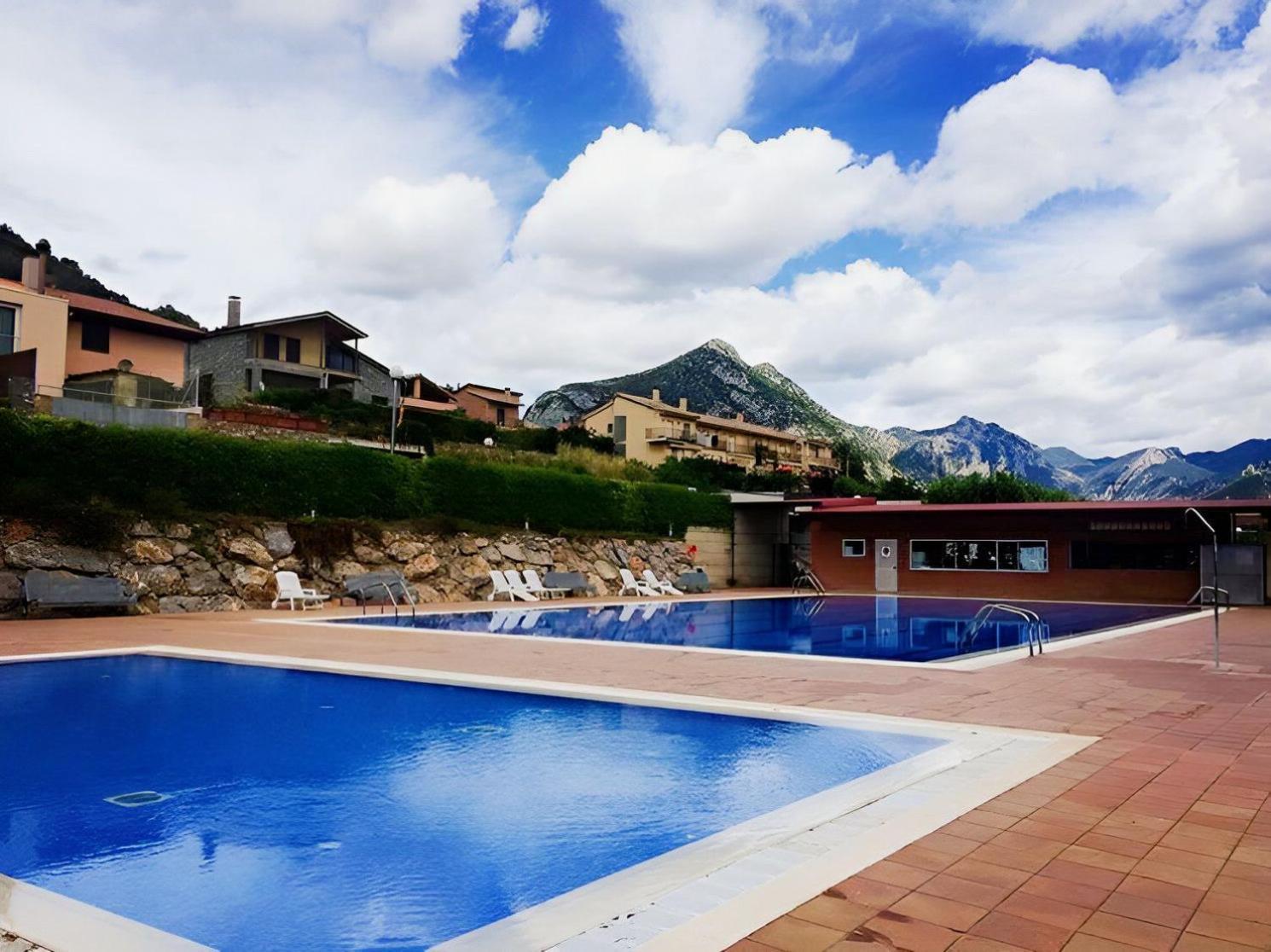 Apartament Duplex Amb Vistes Al Pirineu Catala Coll de Nargó Dış mekan fotoğraf